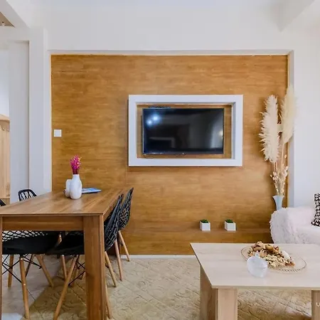 Appartement Fiorentino 2-bdrm Apartment, Vesta Philoxenia *